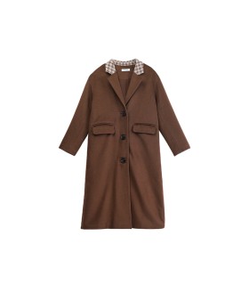 Manteau long en laine à carreaux de couleur assortie 