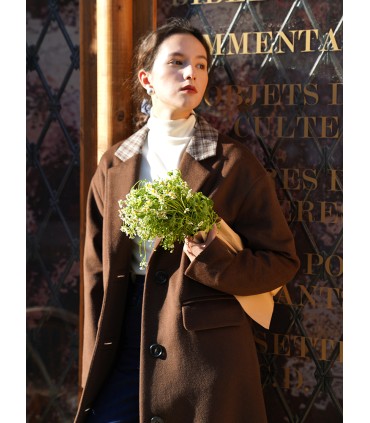 Lange jas met bijpassende wollen ruit