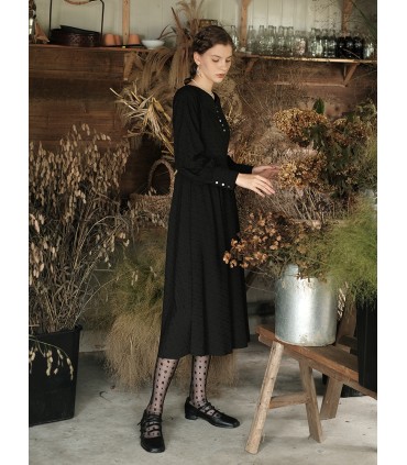 Heart-shaped radian collar rose dark dress