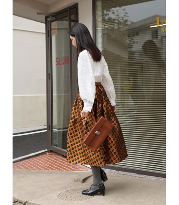 Saia Tutu de Brocado Floral 