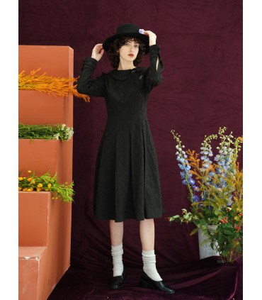 Niche metal buckle texture dress