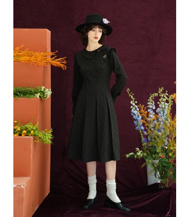 Niche metal buckle texture dress