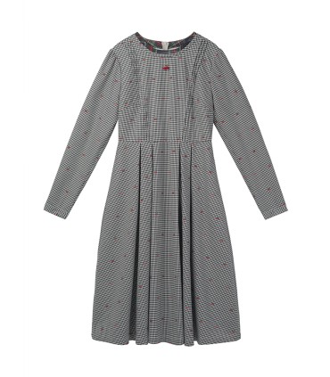 Vestido xadrez preto e branco com gola dupla camada 