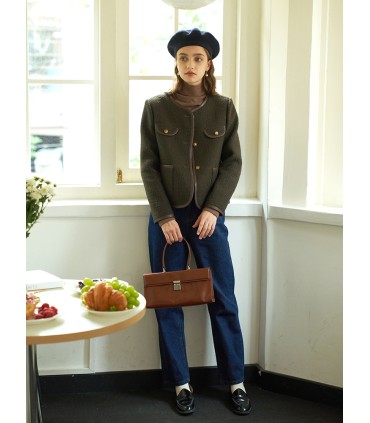 Casaco curto de lã com gola redonda francesa 