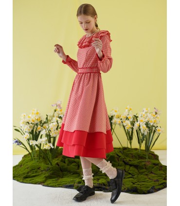 Dress lengan panjang kerah renda kotak-kotak berlapis 