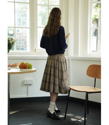 Good-looking plaid pleated mid-length skirt 