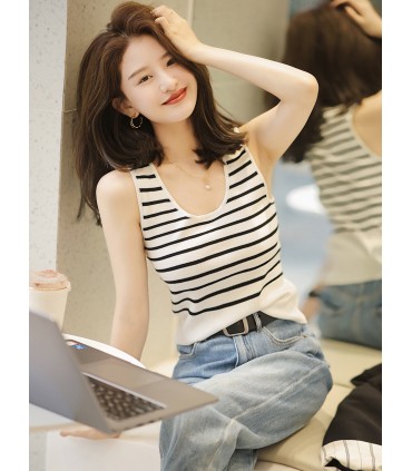 2023 Spring New Simple Tencel Top