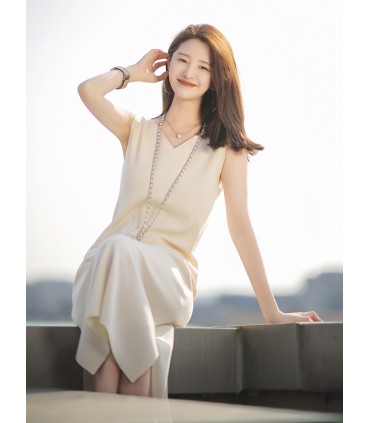 Blogger sundress 미니멀한 브이넥 스트레이트 스커트 