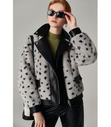 Pak met korte stiksels