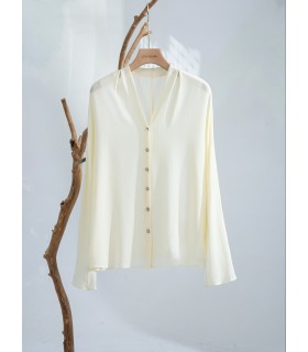 Kemeja V-neck longgar dan serbaguna