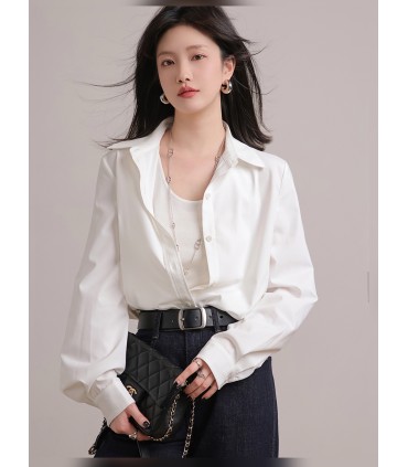 Blogger shirt design niche white shirt