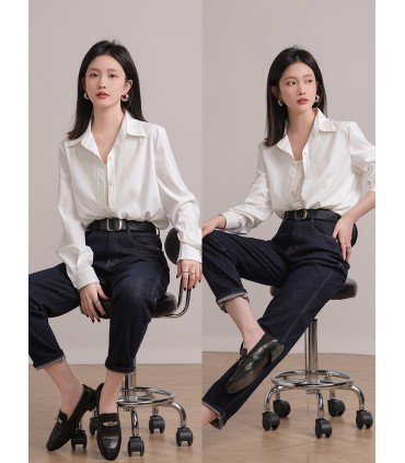 Chemise blanche de niche de conception de chemise de blogueur 