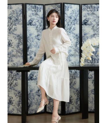 Roll-up lapel collar shirt with pleats 