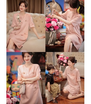 Robe droite slim en acétate avec contraste de couleur 