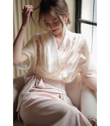 Nowa modna koszula artystyczna 