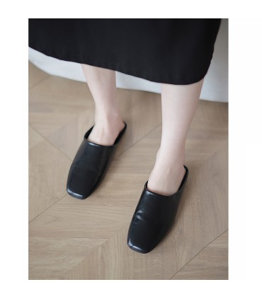 패셔너블한 한국의 낮은 굽 고무 밑창 올 매치 하프 슬리퍼