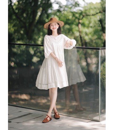 Temperamen Elegan Gaun Renda Modis