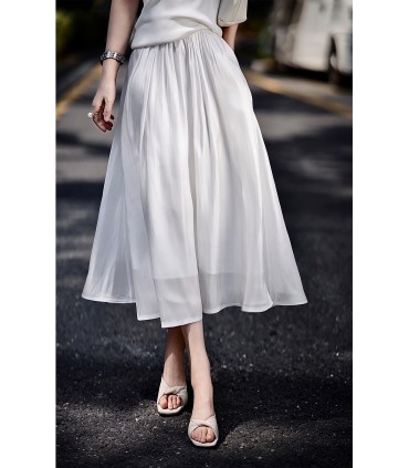 Skirt mengalir kilauan cangkerang mutiara