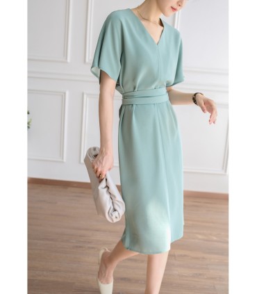 Váy nữ thần lười cổ chữ V