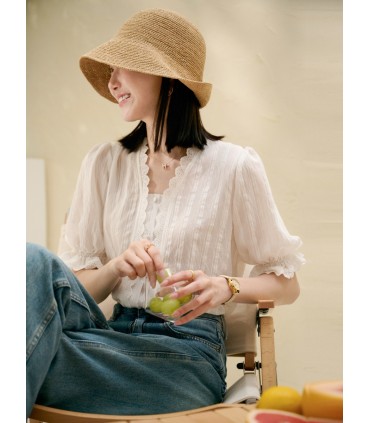 V-neck puff short-sleeved shirt 