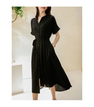 Auffälliges Hemdkleid im Windjacke-Stil mit kurzen Ärmeln 