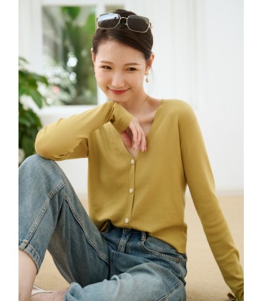 Bequeme gestrickte Klimaanlage-Cardigan-Jacke