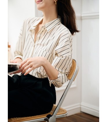 Chemise slim à rayures verticales respirante et confortable 