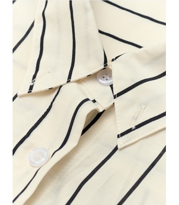 Camisa delgada de rayas verticales transpirable y cómoda 