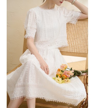 Bộ váy áo thun cotton rỗng thêu ren 