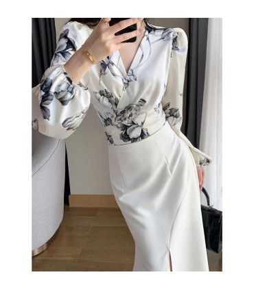 Design niche waist-cinching top 