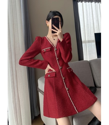 V领收腰订婚小香风短裙