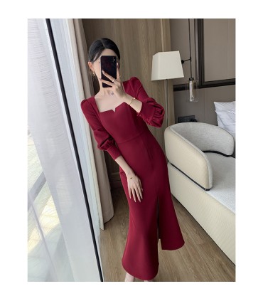 Vestido largo de fiesta de compromiso con abertura retro y cuello cuadrado 