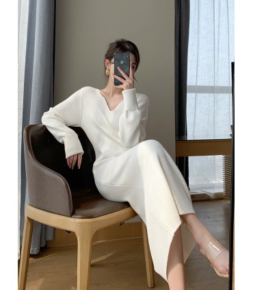 V领配大衣内搭打底裙