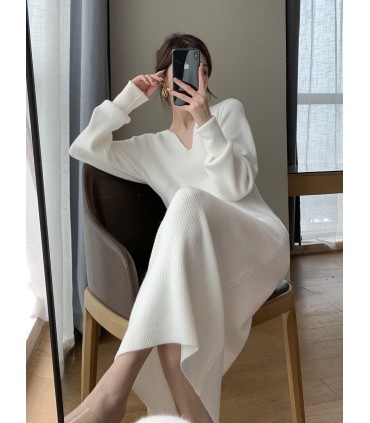 V领配大衣内搭打底裙