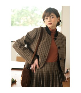 Chaqueta corta/falda larga acolchada a cuadros y terciopelo