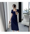 Váy midi cổ vuông hình quạt
