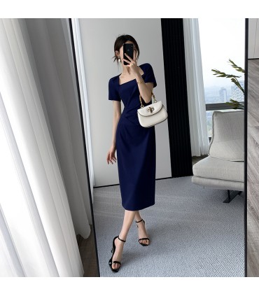 Vestido midi con cuello cuadrado Goddess Fan 