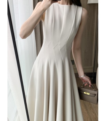 收腰通勤女神范长裙