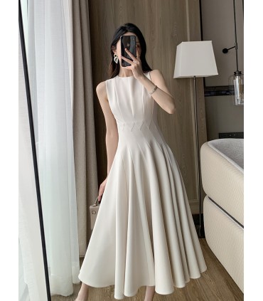 收腰通勤女神范长裙