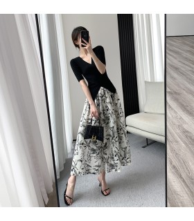 Gonna a ombrello di media lunghezza a vita alta