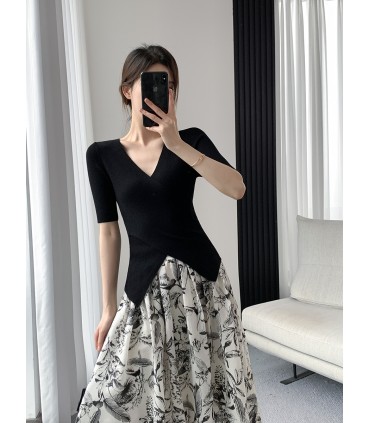 High-waisted mid-length umbrella skirt