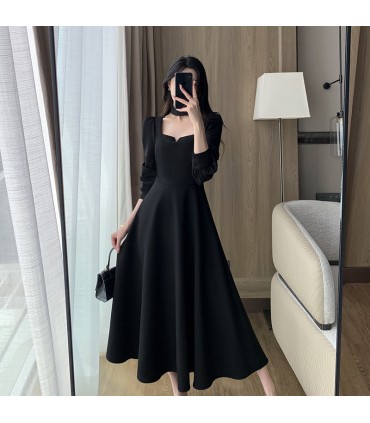 Waisted and draped Hepburn style square neck long skirt 