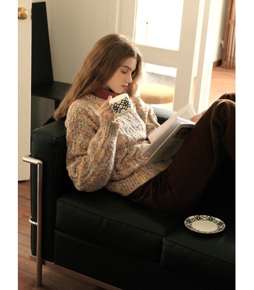 Suéter solto de torção de fio de ponto colorido