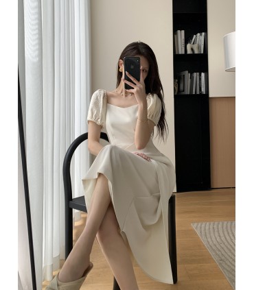 Pakaian Midi Lengan Puff Leher Persegi 