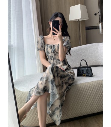 Skirt panjang leher persegi pinggang mewah ringan bercetak 