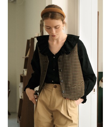 Áo vest nhiều lớp có túi cong cổ điển