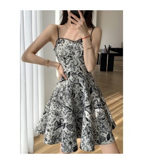 ティーブレイクウエストショート花柄スカート