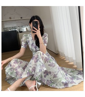 茶歇海边度假V领天丝长裙