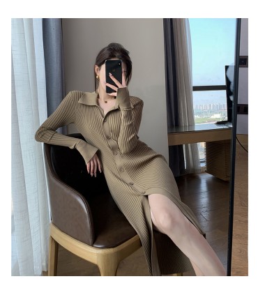 Jupe intérieure ajustée au-dessus du genou 