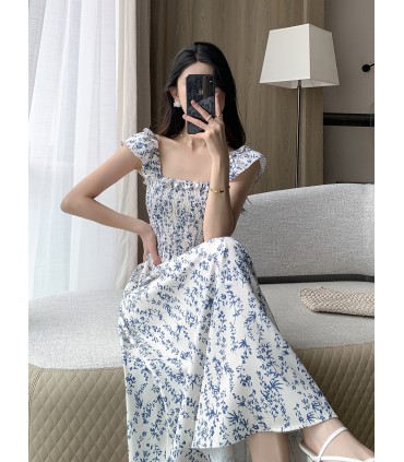 Robe longue à col carré et taille Tea Break 